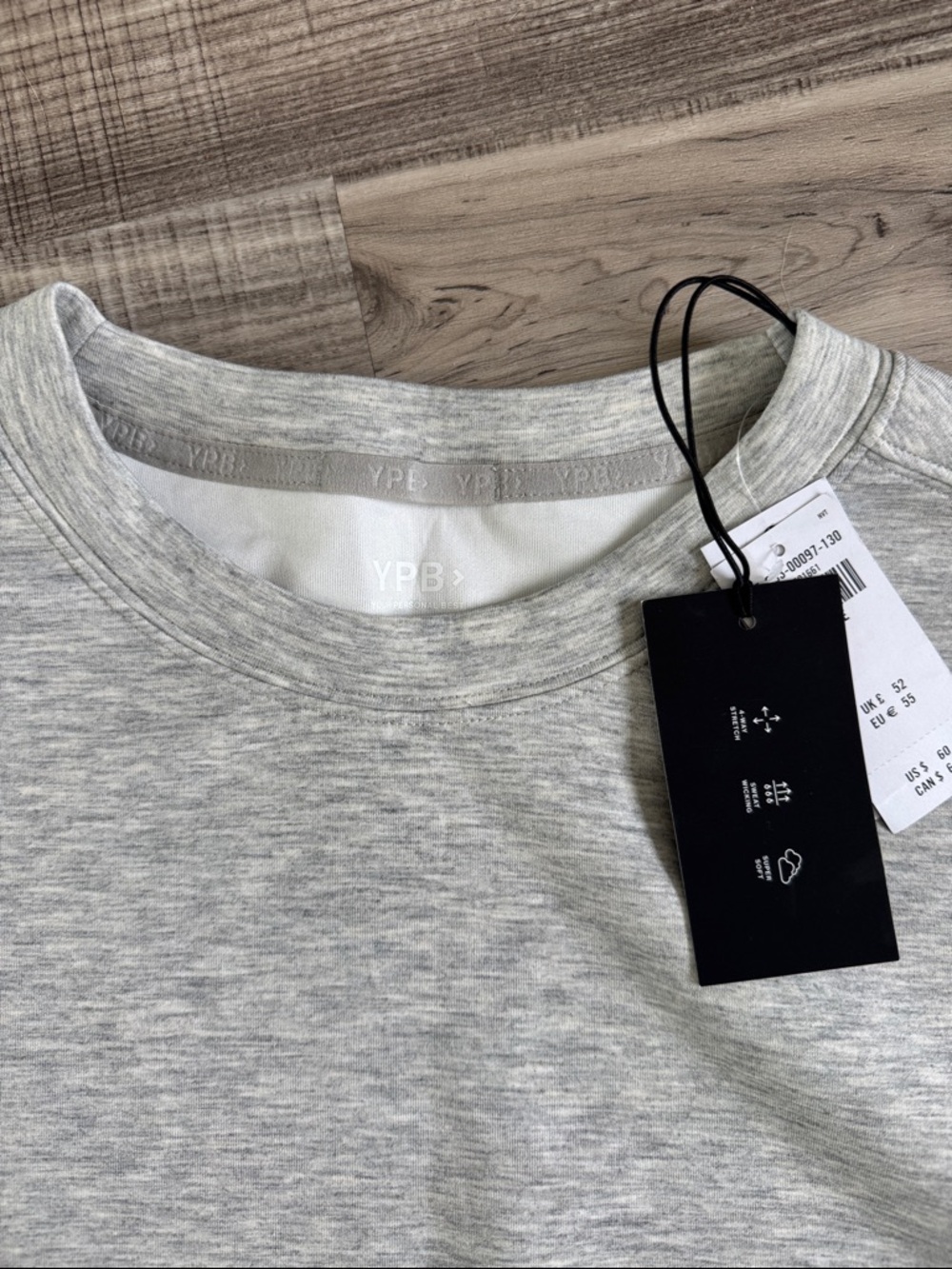 Light Gray Cropped Crewneck Sweatshirt - Women - Picture 3 of 6
